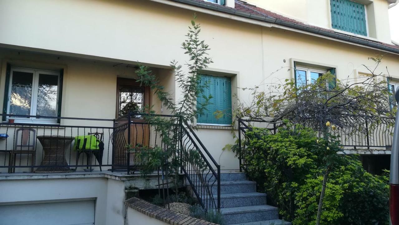 Chambre D'Hote "Chambre Dans Une Maison Pleine De Vie" Paris Exterior photo